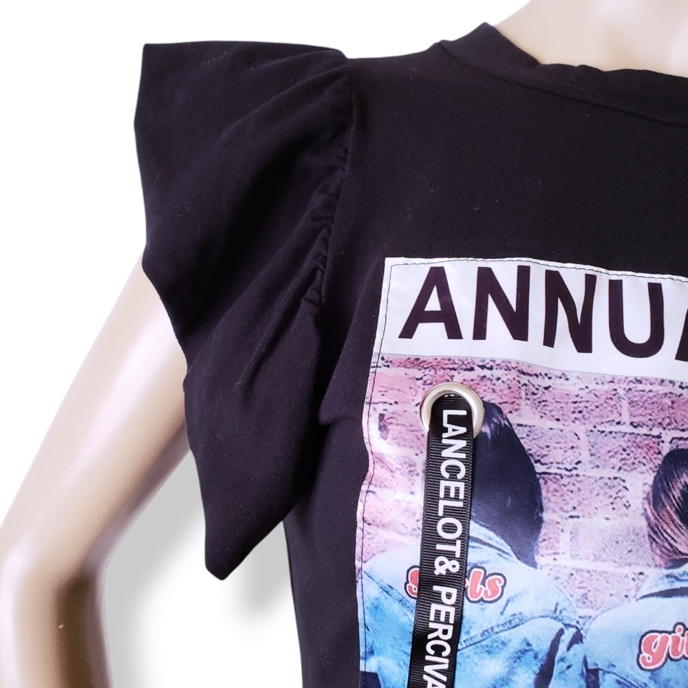 Black Graphic Print Ribbon Tee with Ruffle Flutter Sleeves - Picture 2 of 8